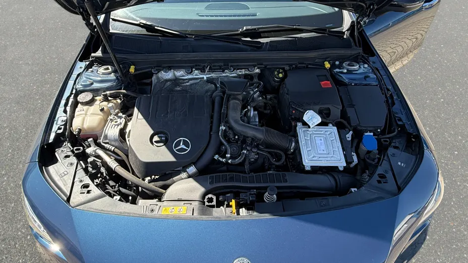 MERCEDES-BENZ CLA CLA 200 AMG Line 7G-DCT