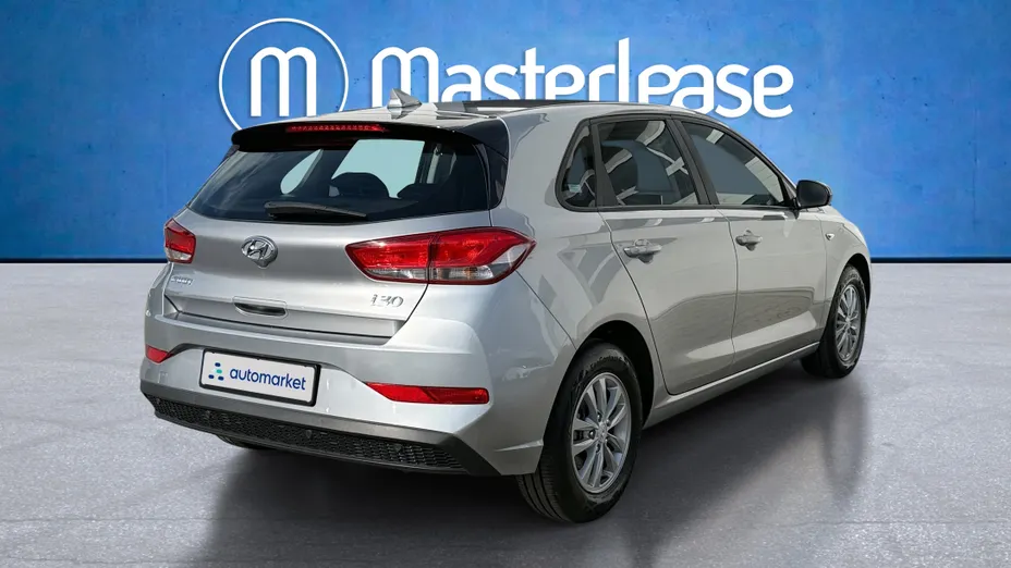HYUNDAI i30 i30 1.5 DPI Classic +