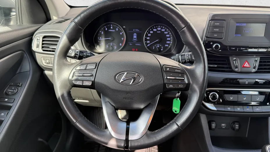 HYUNDAI i30 i30 1.5 DPI Classic +