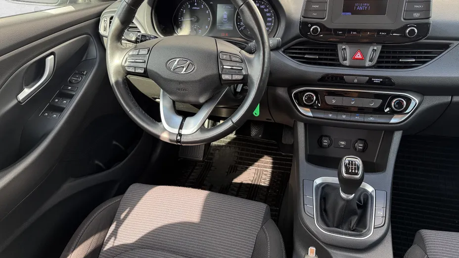 HYUNDAI i30 i30 1.5 DPI Classic +