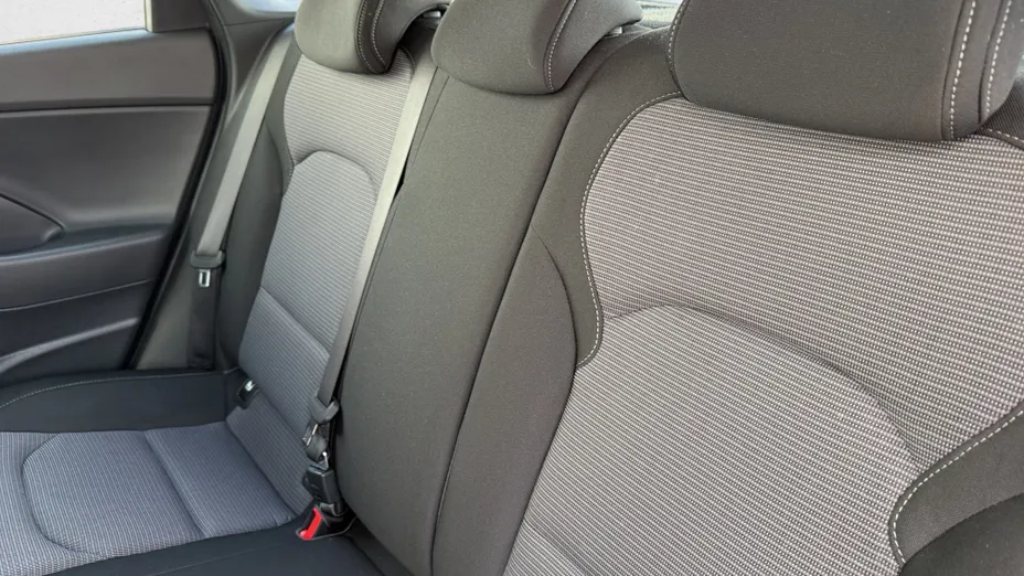 HYUNDAI i30 i30 1.5 DPI Classic +