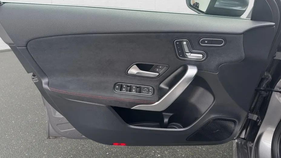 MERCEDES-BENZ A Klasa A 220 4-Matic Progressive 8G-DCT
