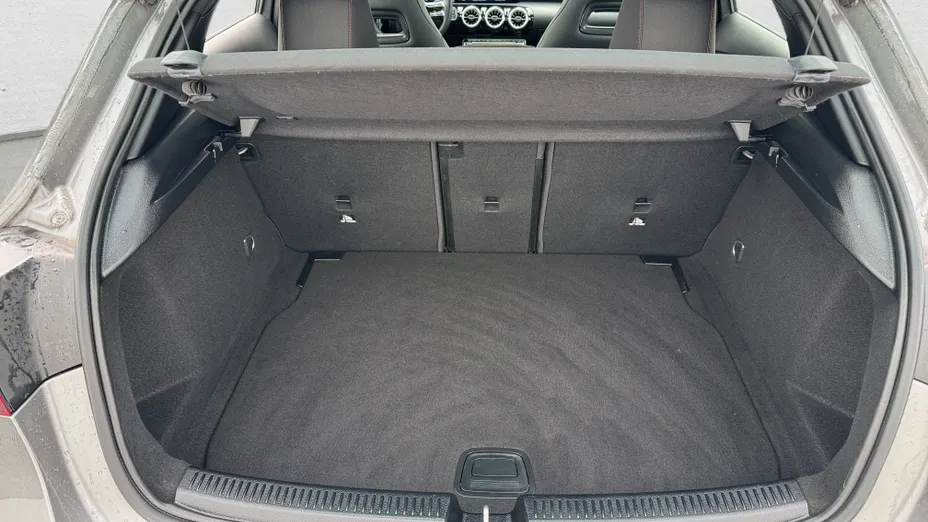 MERCEDES-BENZ A Klasa A 220 4-Matic Progressive 8G-DCT