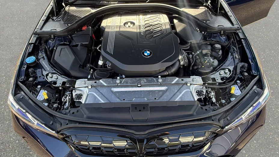 BMW Seria 3 M340i xDrive mHEV sport-aut