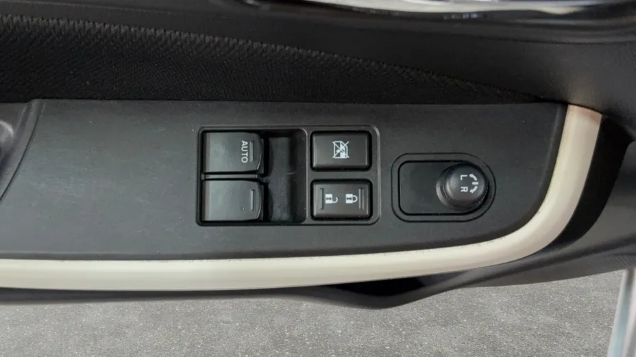 SUZUKI Swift Swift 1.2 Dualjet SHVS Premium CVT