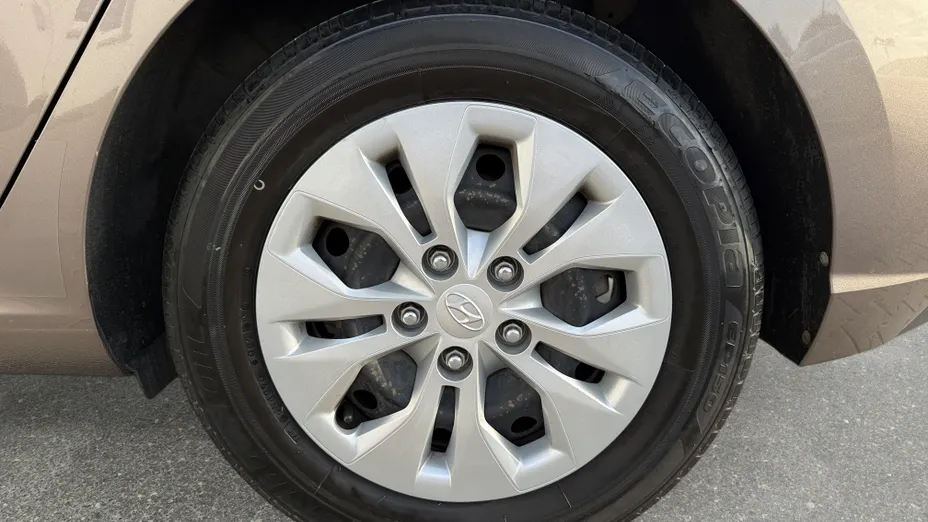 HYUNDAI i30 i30 1.0 T-GDI Classic + DCT