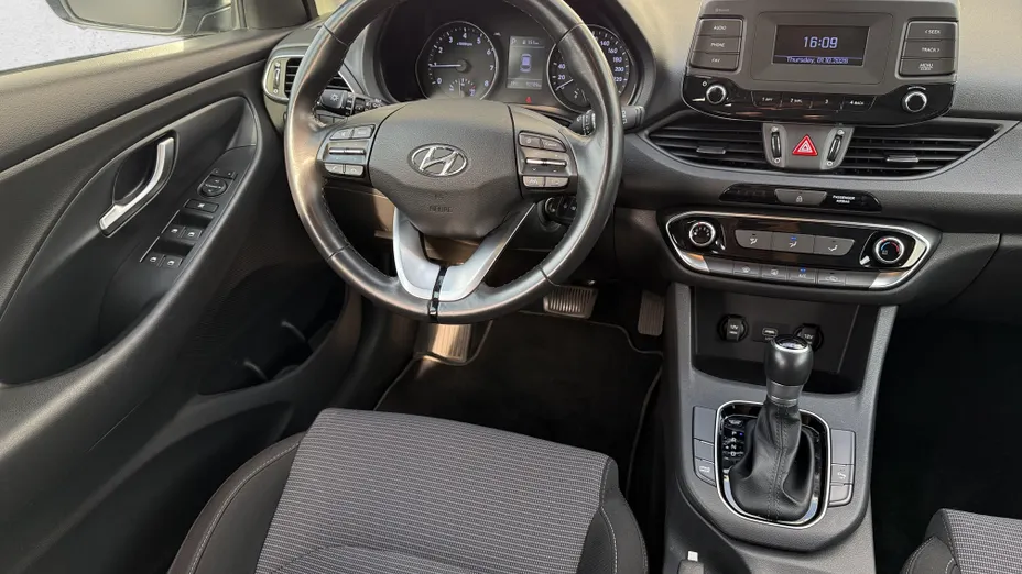 HYUNDAI i30 i30 1.0 T-GDI Classic + DCT