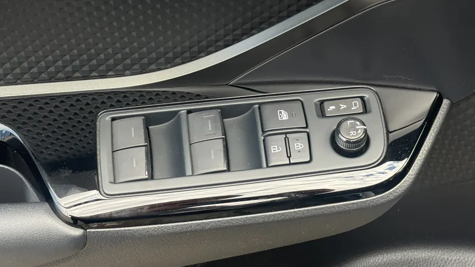 TOYOTA C-HR C-HR 2.0 Hybrid Style