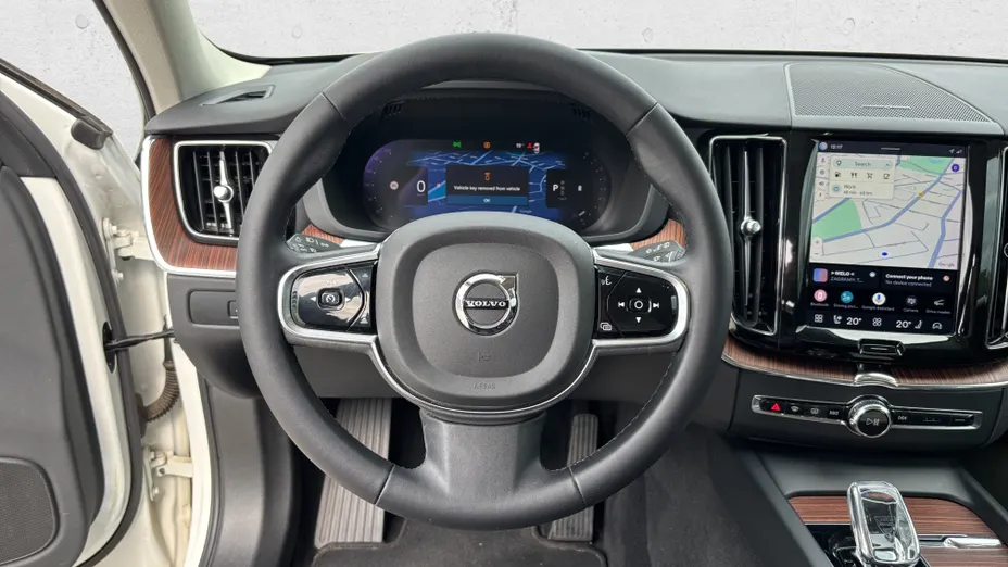 VOLVO XC60 XC60 B5 B AWD Plus Bright aut