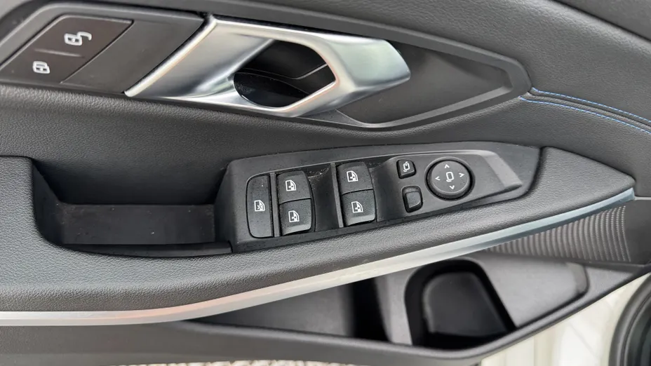 BMW Seria 3 318i M Sport aut