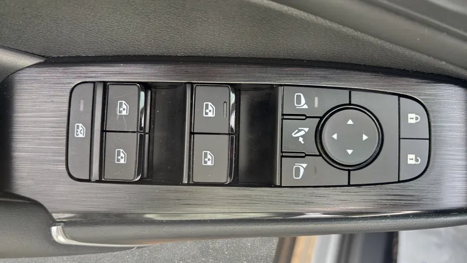 NISSAN Qashqai Qashqai 1.3 DIG-T mHEV N-Connecta Xtronic