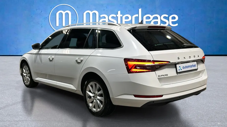 SKODA Superb Superb 2.0 TDI SCR Ambition