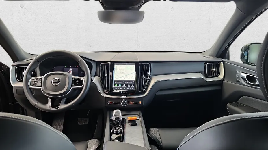 VOLVO XC60 XC60 B4 B Plus Dark aut