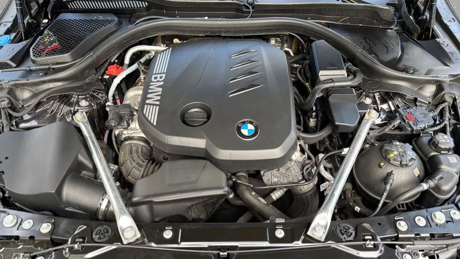 BMW Seria 5 520d mHEV M Sport aut