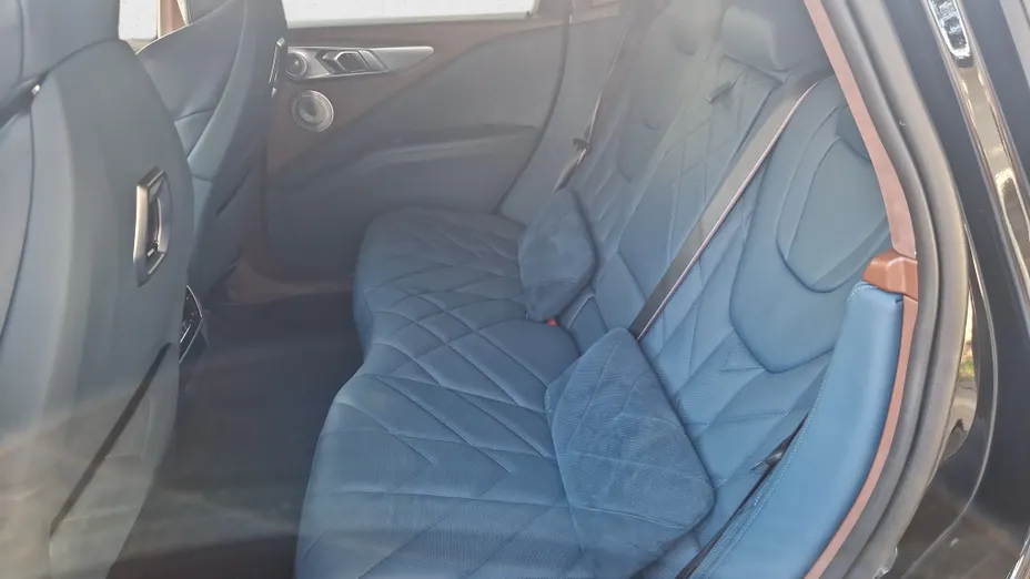 BMW XM XM PHEV sport-aut