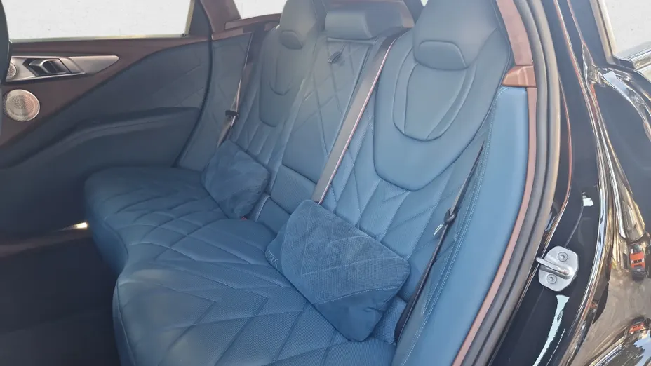 BMW XM XM PHEV sport-aut