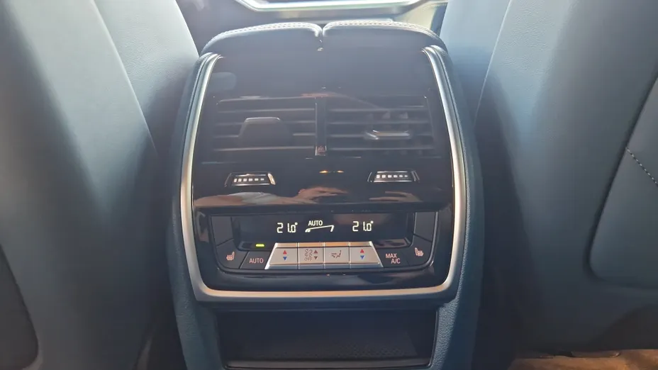 BMW XM XM PHEV sport-aut