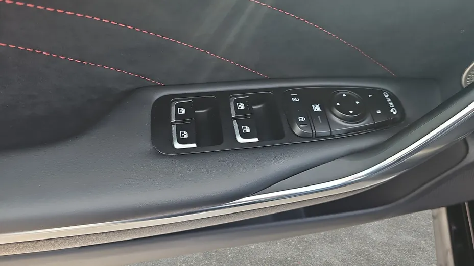 KIA Stinger Stinger 3.3 T-GDI V6 GT Prestige Line AWD