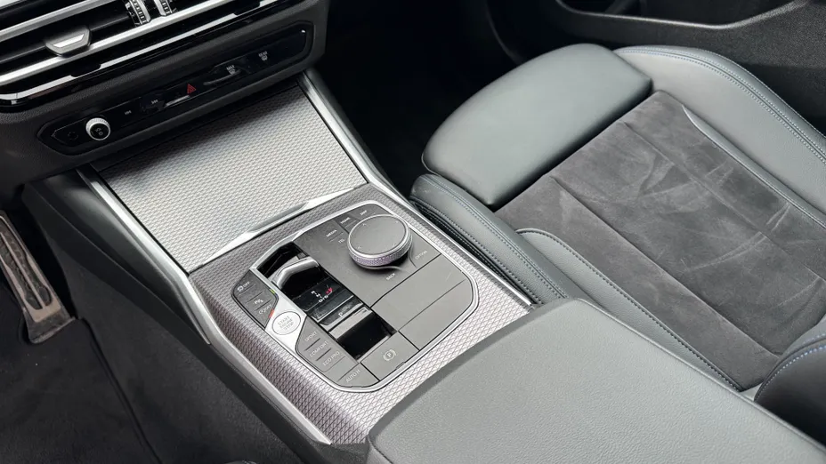 BMW Seria 3 318i M Sport aut