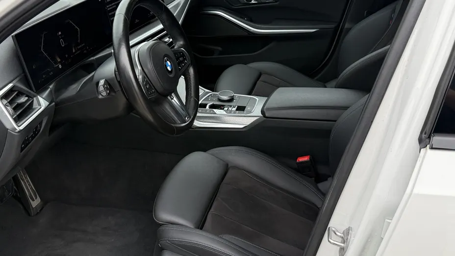 BMW Seria 3 330i M Sport sport-aut