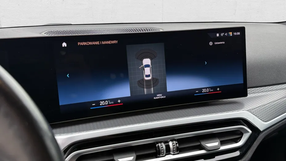 BMW Seria 3 330i M Sport sport-aut