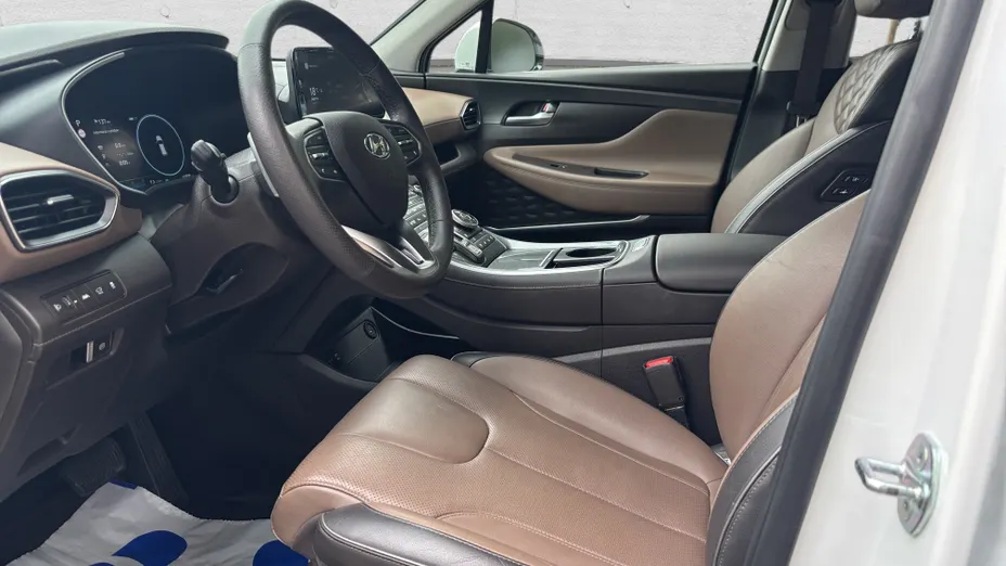 HYUNDAI Santa Fe Santa Fe 1.6 T-GDI HEV Platinum 4WD aut