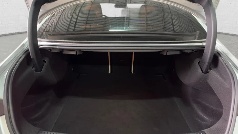 MERCEDES-BENZ CLA CLA 200 Progressive 7G-DCT
