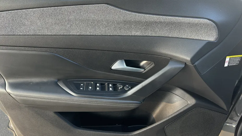 PEUGEOT 408 408 1.2 PureTech Allure S&S EAT8
