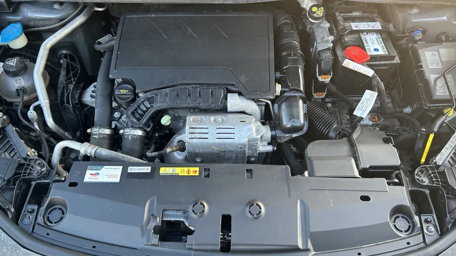 PEUGEOT 408 408 1.2 PureTech Allure S&S EAT8
