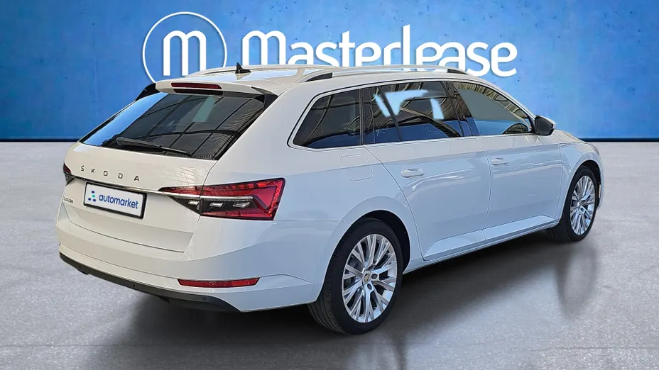 SKODA Superb Superb 2.0 TDI SCR Style DSG