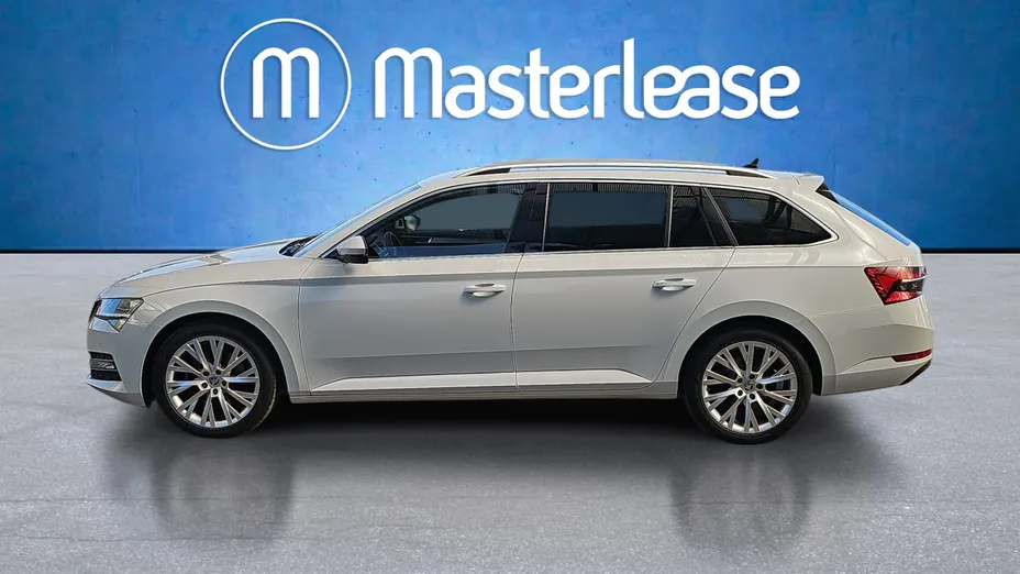 SKODA Superb Superb 2.0 TDI SCR Style DSG