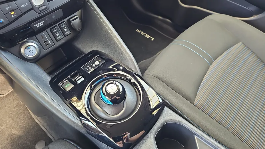 NISSAN Leaf Leaf 40kWh N-Connecta
