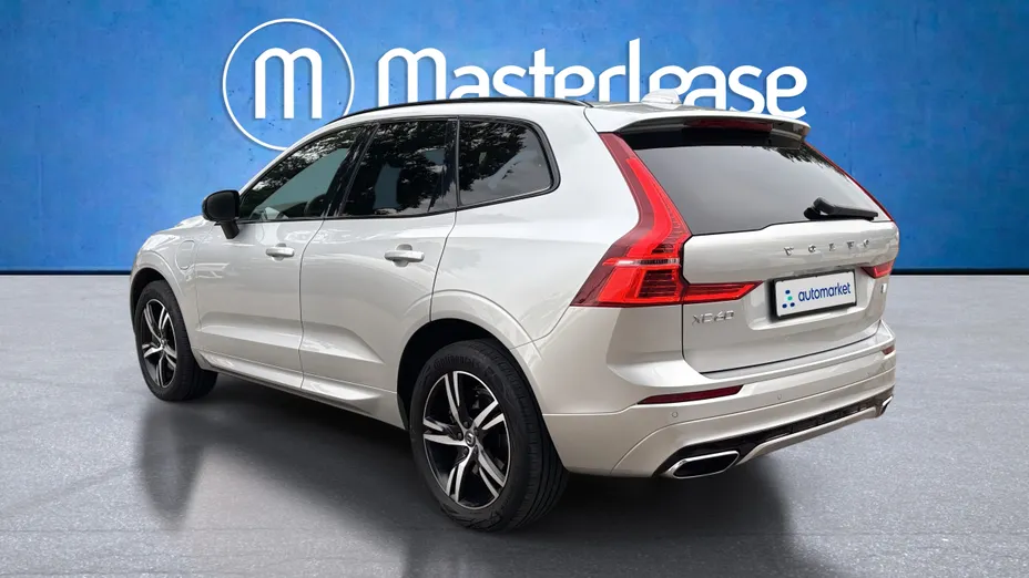 VOLVO XC60 XC60 T8 AWD Plug-In Hybrid R-Design aut