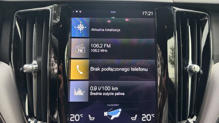 VOLVO XC60 XC60 T8 AWD Plug-In Hybrid R-Design aut