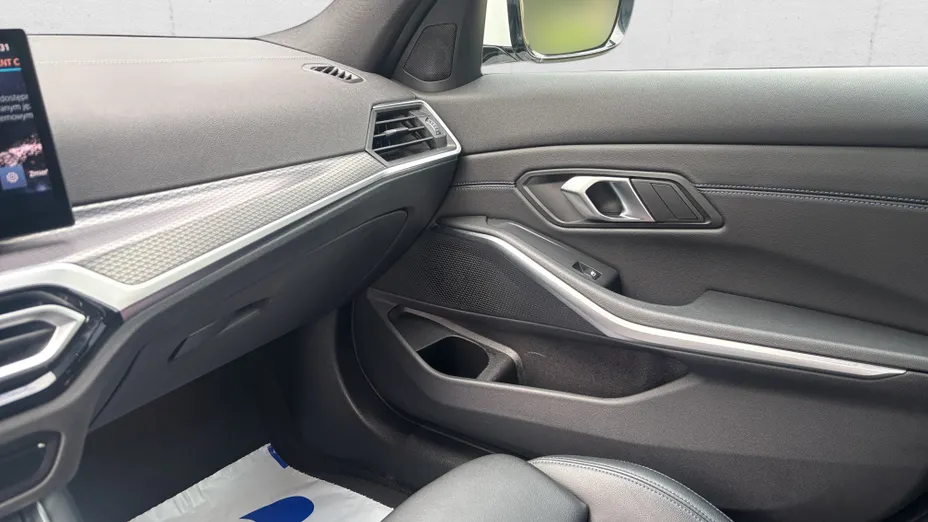 BMW Seria 3 318d mHEV M Sport aut