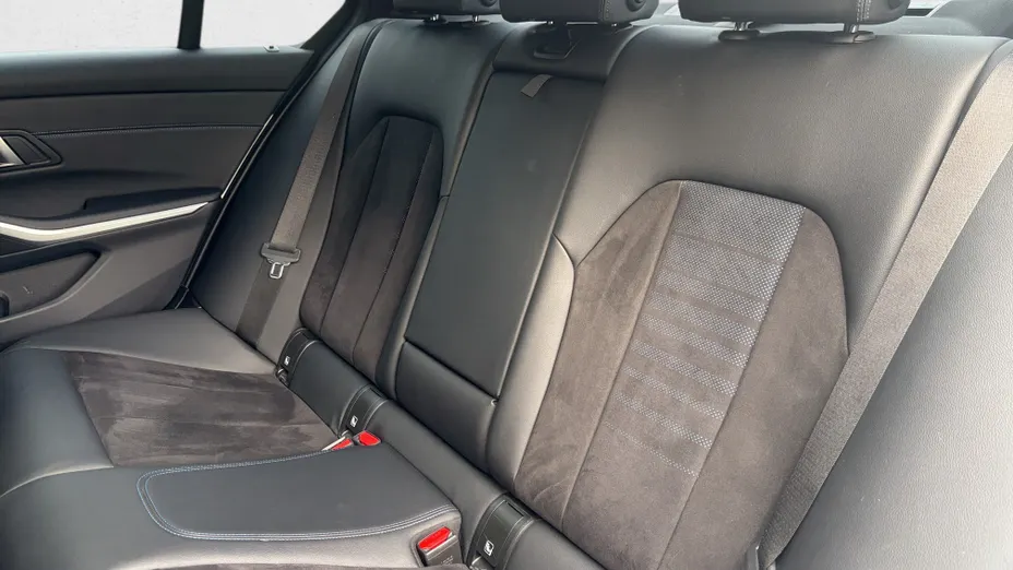 BMW Seria 3 318d mHEV M Sport aut