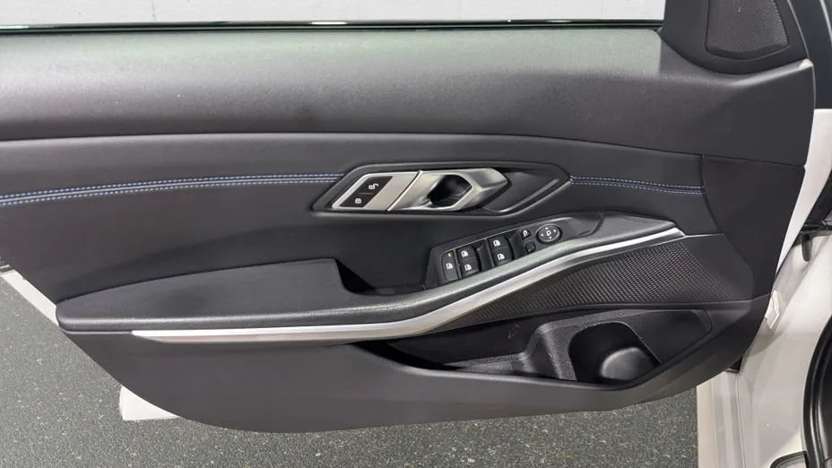 BMW Seria 3 318d mHEV M Sport aut