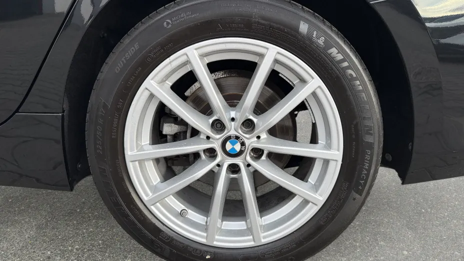 BMW Seria 3 318i aut