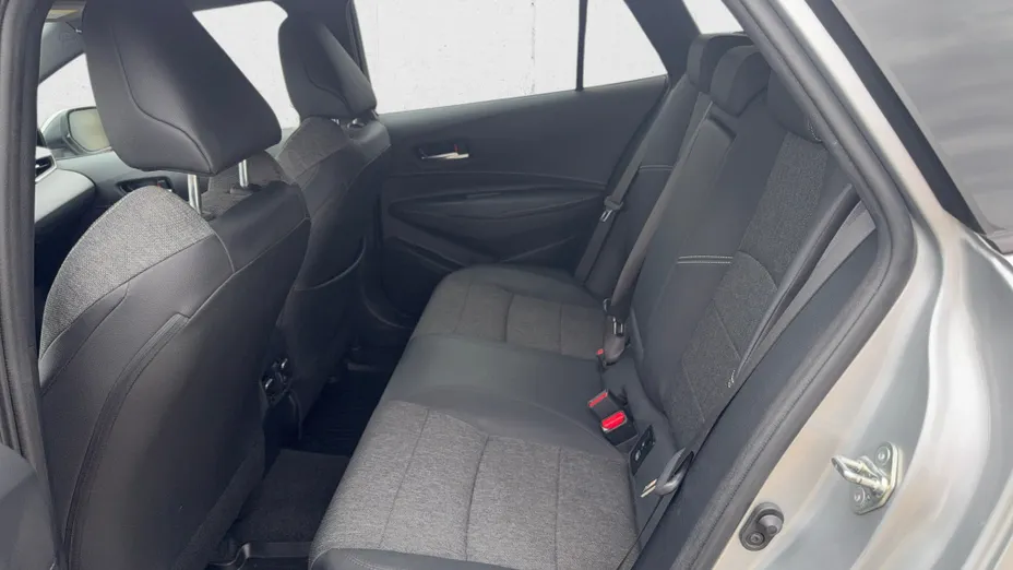 TOYOTA Corolla Corolla 2.0 Hybrid Style