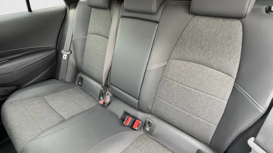 TOYOTA Corolla Corolla 2.0 Hybrid Style
