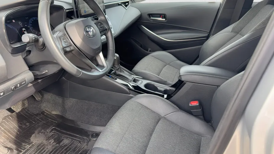 TOYOTA Corolla Corolla 2.0 Hybrid Style