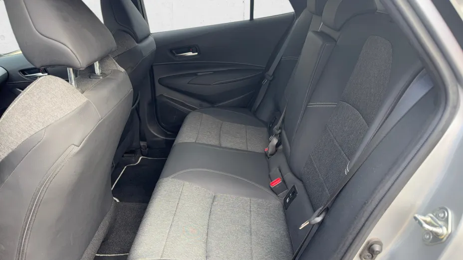TOYOTA Corolla Corolla 2.0 Hybrid Style