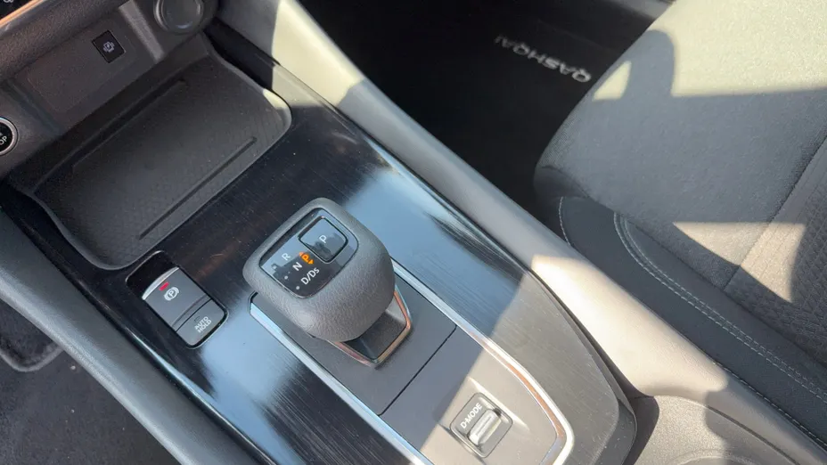 NISSAN Qashqai Qashqai 1.3 DIG-T mHEV Premiere Edition Xtronic