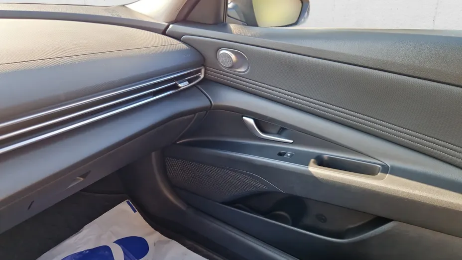 HYUNDAI Elantra Elantra 1.6 Smart