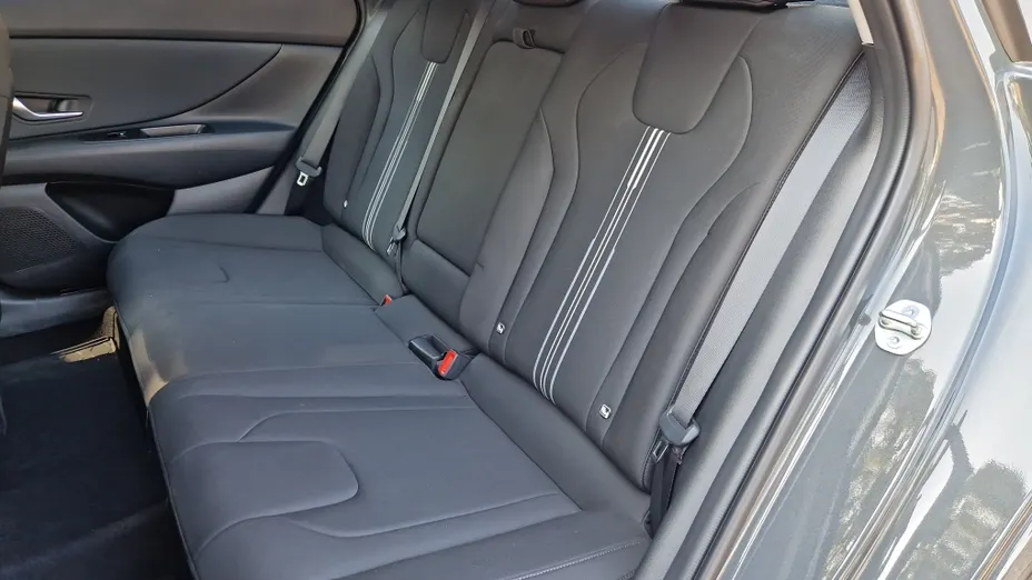 HYUNDAI Elantra Elantra 1.6 Smart