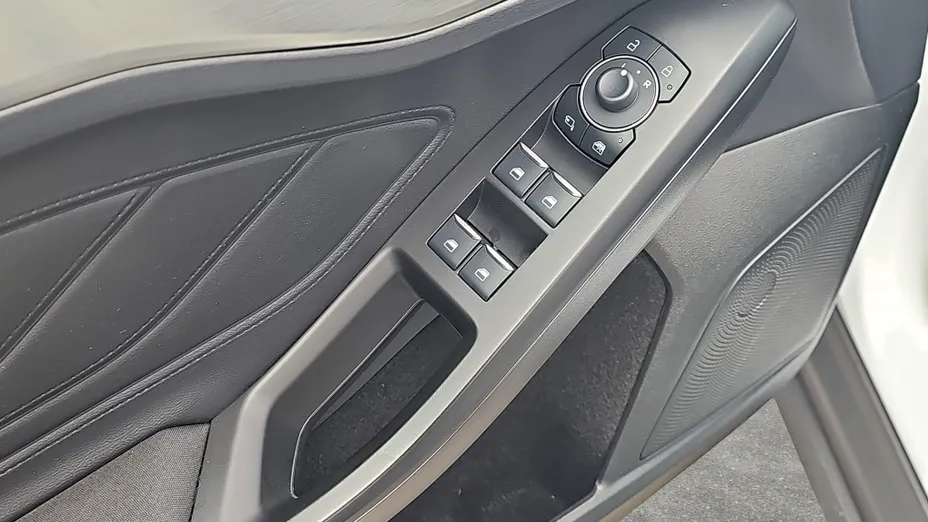 FORD Focus Focus 1.0 EcoBoost mHEV Titanium X aut
