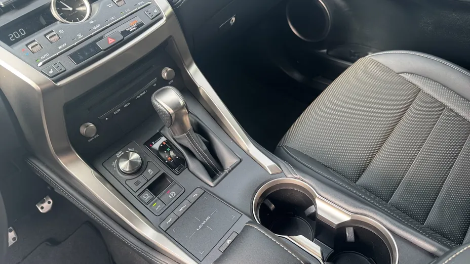LEXUS NX NX 300 GPF F Sport AWD