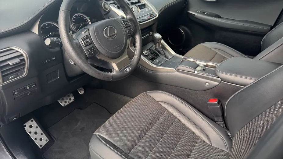 LEXUS NX NX 300 GPF F Sport AWD