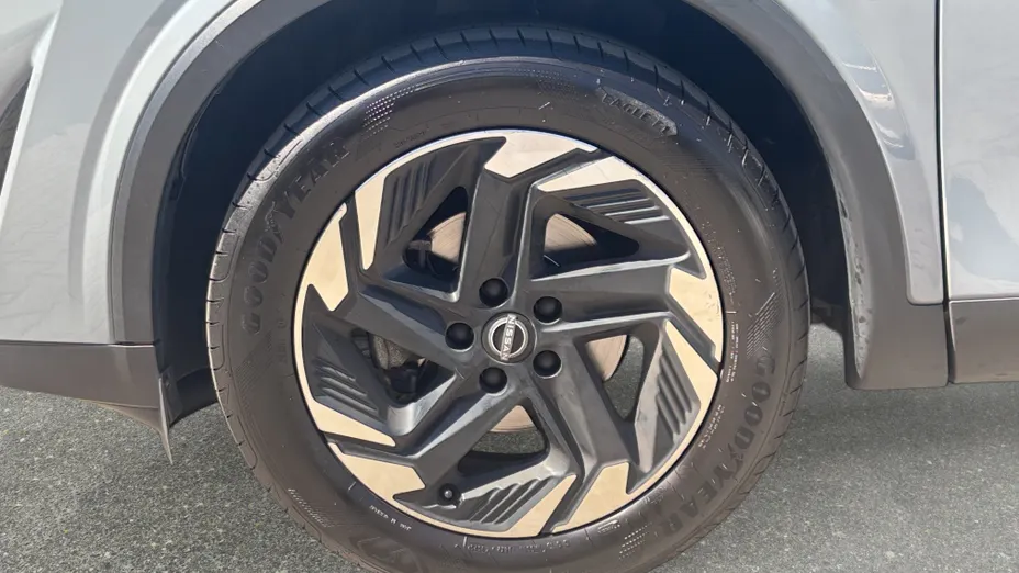 NISSAN Qashqai Qashqai 1.3 DIG-T mHEV N-Connecta Xtronic