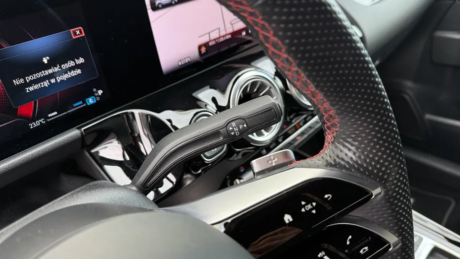 MERCEDES-BENZ GLA GLA 200 mHEV AMG Line 7G-DCT